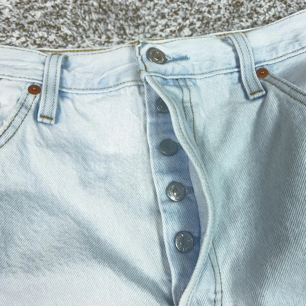 Levis 501 Shorts Womens 33 Blue‎ Denim High Rise Distressed Button Fly Cutoff